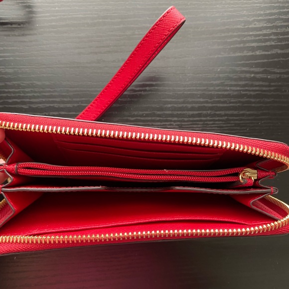 Michael Kors Wristlet/Wallet - Red Leather - Picture 3 of 3